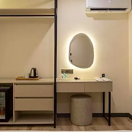 Hotel Fora Lara